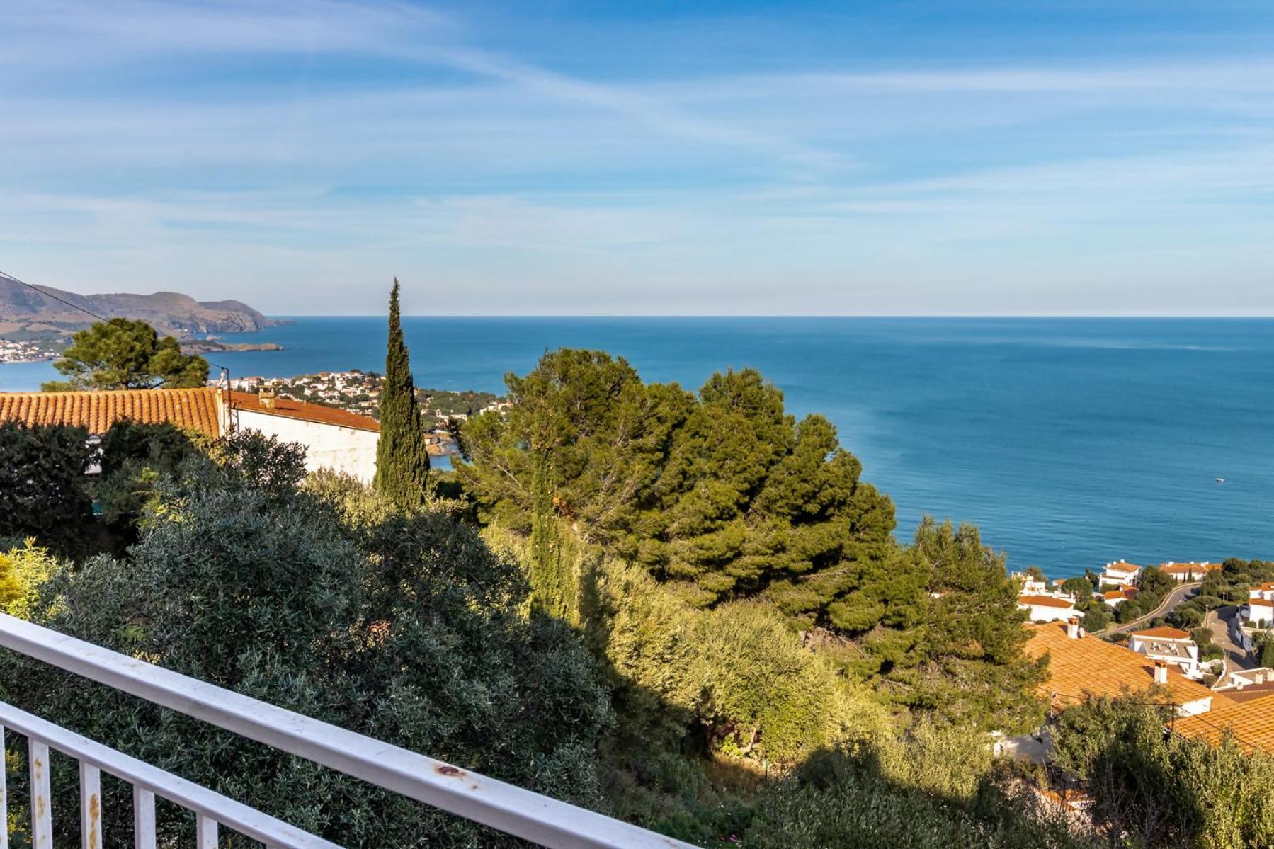 Super Fener 93 Atico Con Terraza Y Vistas * Gérone